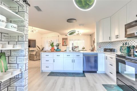 Condominio en venta en Bradenton, Florida, 2 dormitorios, 124.58 m2 № 1858328 - foto 8