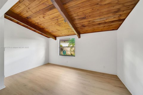 Casa en venta en Hollywood, Florida, 2 dormitorios, 139.35 m2 № 1951670 - foto 21