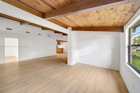 Casa en venta en Hollywood, Florida, 2 dormitorios, 139.35 m2 № 1951670 - foto 20