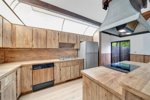 Casa en venta en Hollywood, Florida, 2 dormitorios, 139.35 m2 № 1951670 - foto 12