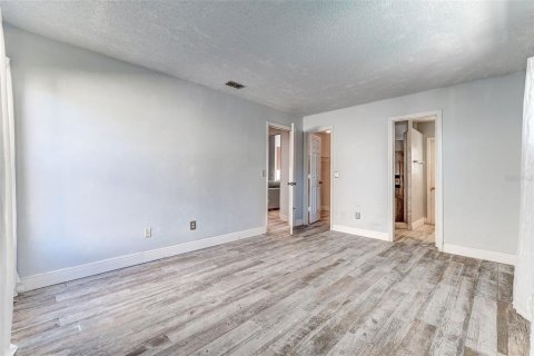 Casa en venta en Kissimmee, Florida, 4 dormitorios, 136.01 m2 № 2259576 - foto 20