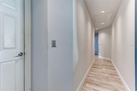 Casa en venta en Kissimmee, Florida, 4 dormitorios, 136.01 m2 № 2259576 - foto 24