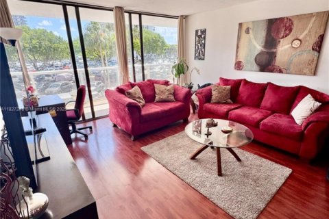 Copropriété à louer à Aventura, Floride: 2 chambres, 93.37 m2 № 1977236 - photo 10