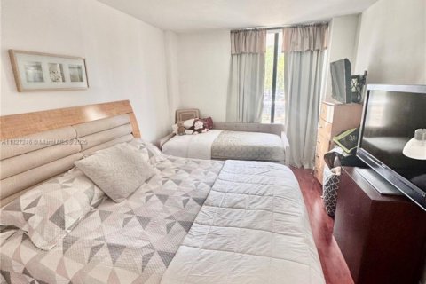 Copropriété à louer à Aventura, Floride: 2 chambres, 93.37 m2 № 1977236 - photo 16