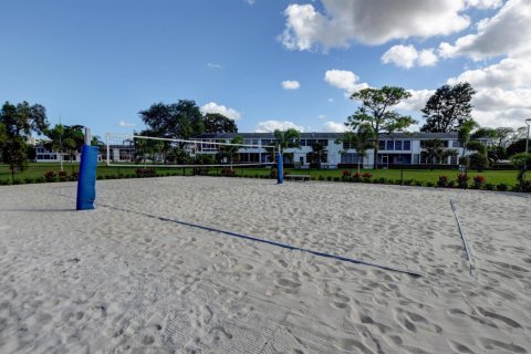 Condo in Deerfield Beach, Florida, 2 bedrooms  № 2243589 - photo 27