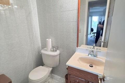 Condo in Deerfield Beach, Florida, 2 bedrooms  № 2243589 - photo 16