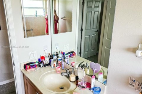 Купить виллу или дом в Кейп-Корал, Флорида 3 спальни, № 1957831 - фото 26