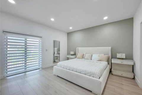 Adosado en venta en Doral, Florida, 3 dormitorios, 149.02 m2 № 1993760 - foto 9