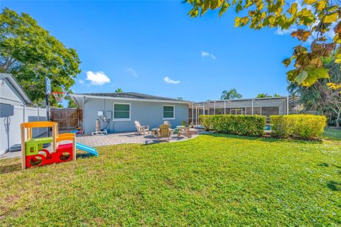 Villa ou maison à vendre à Clearwater, Floride: 4 chambres, 185.71 m2 № 2304535 - photo 29