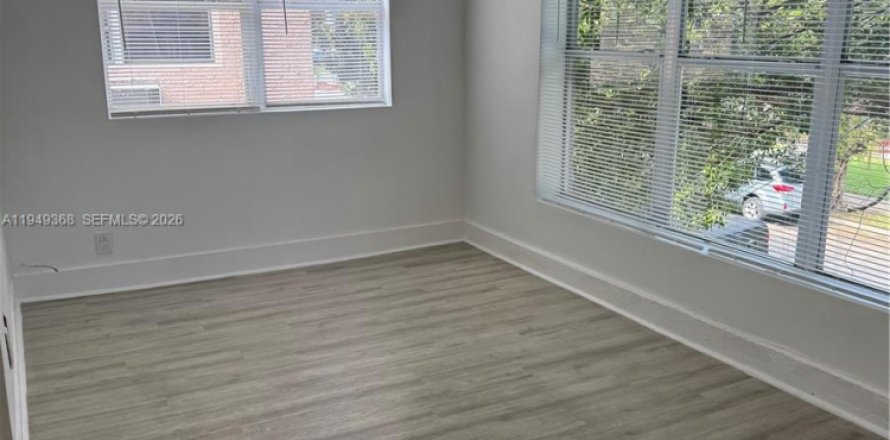 Квартира в Майами, Флорида 1 спальня, 57.6м2 № 2005157