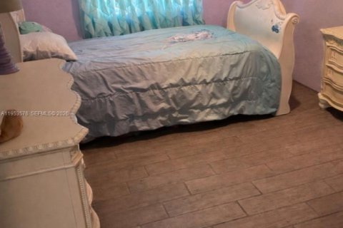 Villa ou maison à vendre à Miami, Floride: 4 chambres, 157.75 m2 № 2153266 - photo 8