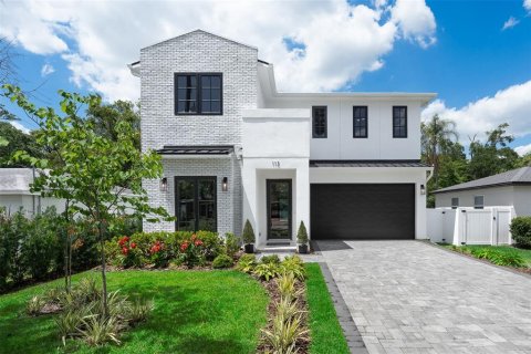 Casa en Orlando, Florida 5 dormitorios, 322.37 m2 № 2117321