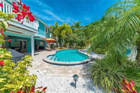 Villa ou maison à vendre à Anna Maria, Floride: 2 chambres, 137.5 m2 № 1609904 - photo 11