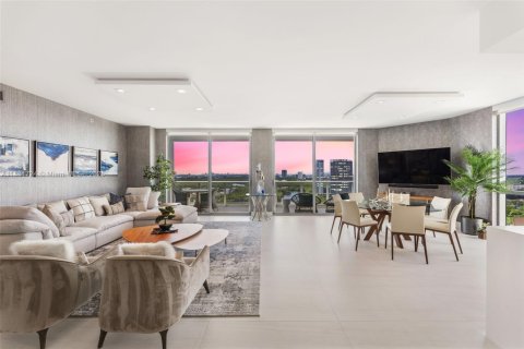 Copropriété à louer à North Miami Beach, Floride: 3 chambres, 181.9 m2 № 1924886 - photo 5