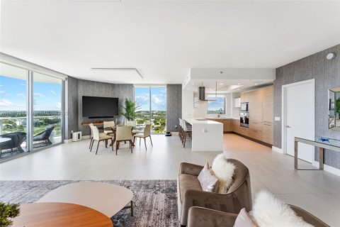 Copropriété à louer à North Miami Beach, Floride: 3 chambres, 181.9 m2 № 1924886 - photo 6