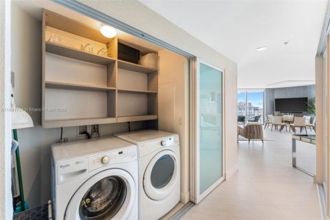 Copropriété à louer à North Miami Beach, Floride: 3 chambres, 181.9 m2 № 1924886 - photo 25