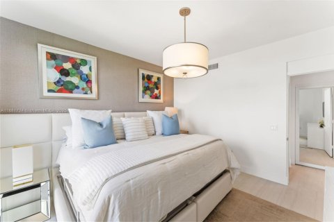 Copropriété à louer à North Miami Beach, Floride: 3 chambres, 181.9 m2 № 1924886 - photo 23