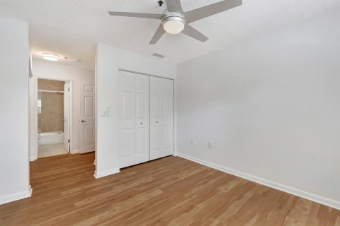Condo in Boca Raton, Florida, 2 bedrooms  № 2240107 - photo 14