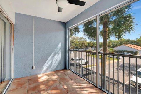 Condo in Boca Raton, Florida, 2 bedrooms  № 2240107 - photo 27