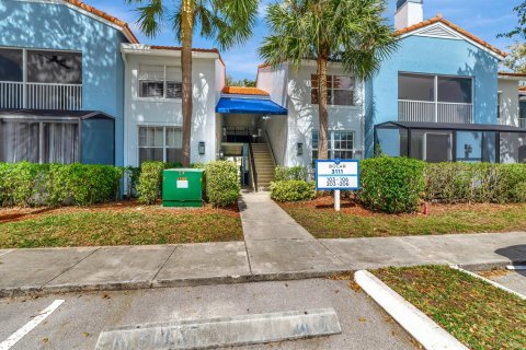 Condo in Boca Raton, Florida, 2 bedrooms  № 2240107 - photo 3