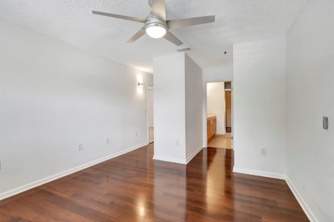 Condo in Boca Raton, Florida, 2 bedrooms  № 2240107 - photo 20