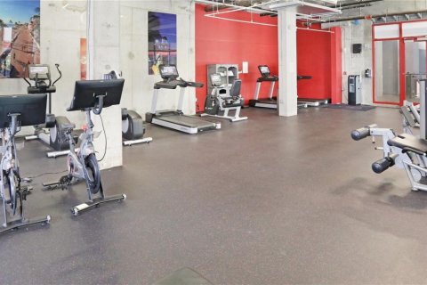 Condo in Hollywood, Florida, 1 bedroom № 2081995 - photo 30