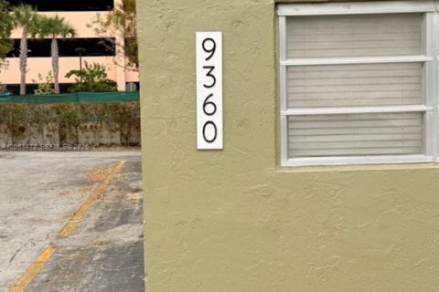 Copropriété à louer à Miami, Floride: 1 chambre, 60.29 m2 № 2168252 - photo 10