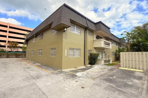 Copropriété à louer à Miami, Floride: 1 chambre, 60.29 m2 № 2168252 - photo 9