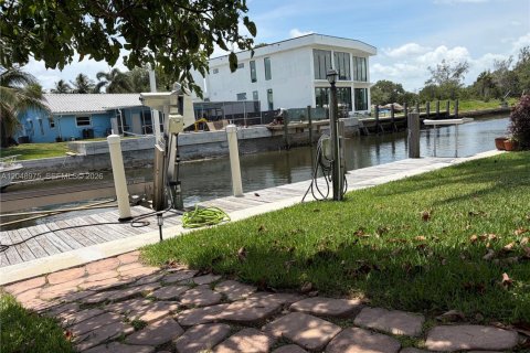 Casa en venta en Dania Beach, Florida, 3 dormitorios, 212.19 m2 № 2387978 - foto 15