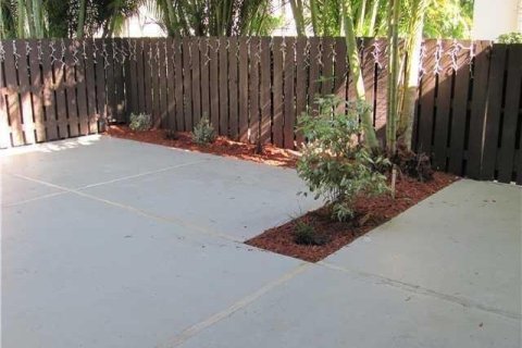 Touwnhouse à Coconut Creek, Floride 2 chambres, 109.81 m2 № 2085050