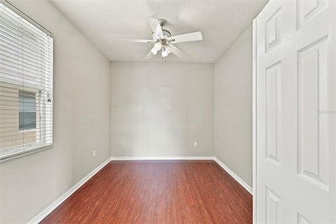 Villa ou maison à louer à Tampa, Floride: 4 chambres, 264.59 m2 № 2415519 - photo 18