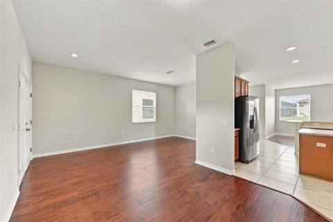 Villa ou maison à louer à Tampa, Floride: 4 chambres, 264.59 m2 № 2415519 - photo 8