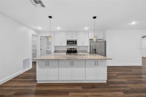Villa ou maison à vendre à Winter Haven, Floride: 3 chambres, 137.87 m2 № 2406846 - photo 24