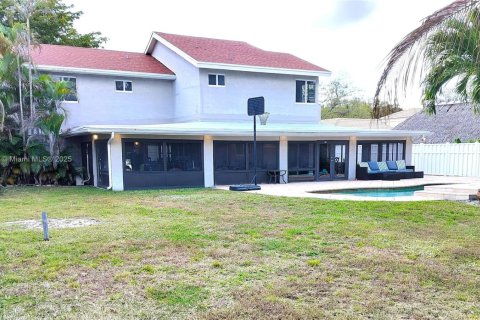 House in Cooper City, Florida 4 bedrooms, 209.87 sq.m. № 1938924 - photo 25