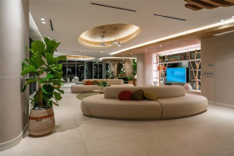 Copropriété à vendre à Miami, Floride: 3 chambres, 163.42 m2 № 1974363 - photo 17