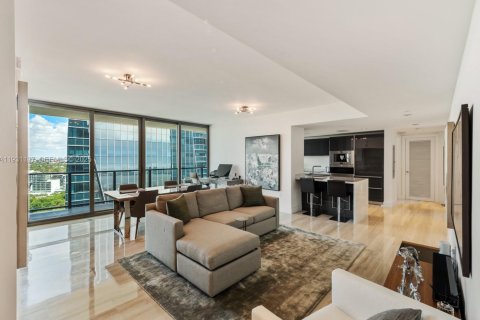 Condo in Miami, Florida, 2 bedrooms № 2076946