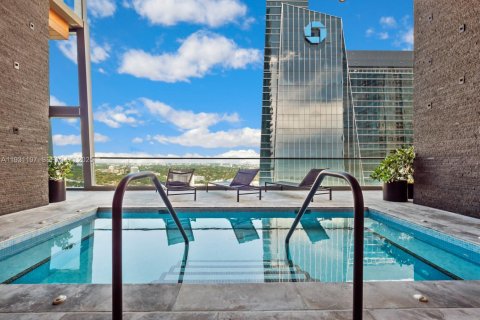 Condominio en alquiler en Miami, Florida, 2 dormitorios, 106.65 m2 № 2076946 - foto 21