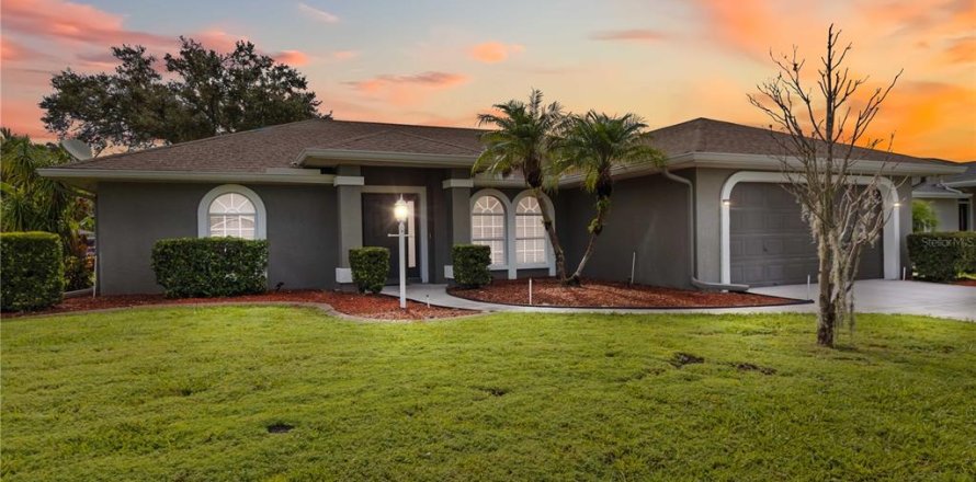 Villa ou maison à Parrish, Floride 3 chambres, 137.68 m2 № 1884418