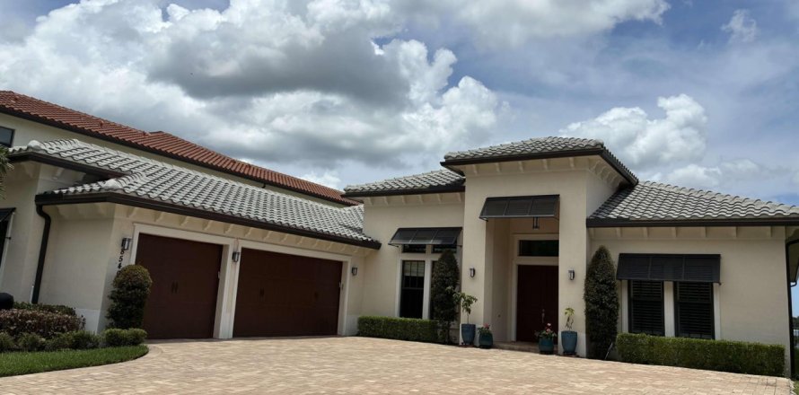 Casa en Parkland, Florida 4 dormitorios, 378.02 m2 № 2190480