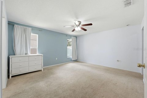 House in Riverview, Florida 3 bedrooms, 178.37 sq.m. № 2217777 - photo 24