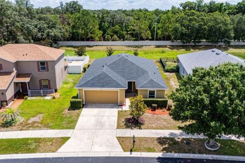 House in Riverview, Florida 3 bedrooms, 178.37 sq.m. № 2217777 - photo 2