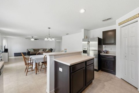 House in Riverview, Florida 3 bedrooms, 178.37 sq.m. № 2217777 - photo 10