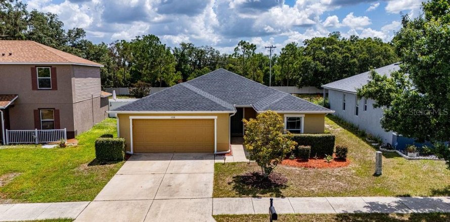 House in Riverview, Florida 3 bedrooms, 178.37 sq.m. № 2217777