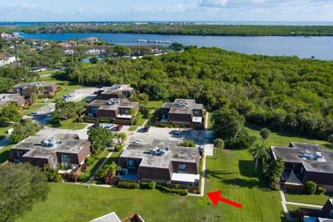 Adosado en venta en Stuart, Florida, 2 dormitorios, 119.66 m2 № 2146997 - foto 4