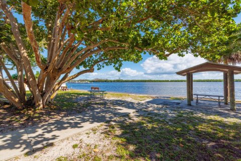 Adosado en venta en Stuart, Florida, 2 dormitorios, 119.66 m2 № 2146997 - foto 28