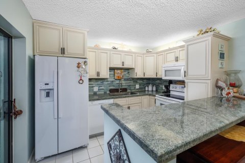 Adosado en venta en Stuart, Florida, 2 dormitorios, 119.66 m2 № 2146997 - foto 13