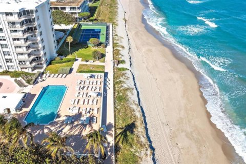 Condo in Palm Beach, Florida, 2 bedrooms  № 2248263