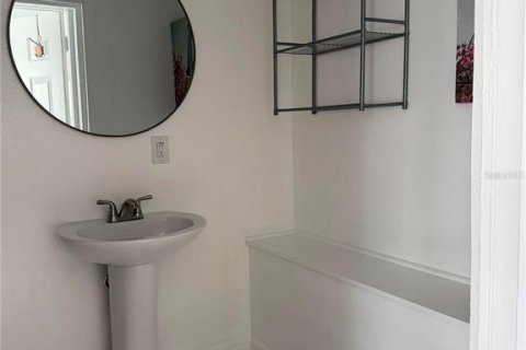Casa en alquiler en Tampa, Florida, 1 dormitorio, 37.16 m2 № 2277619 - foto 13