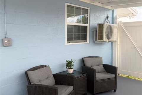 Casa en alquiler en Tampa, Florida, 1 dormitorio, 37.16 m2 № 2277619 - foto 3