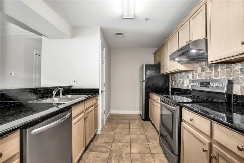 Condo in Tampa, Florida, 2 bedrooms  № 1822366 - photo 9